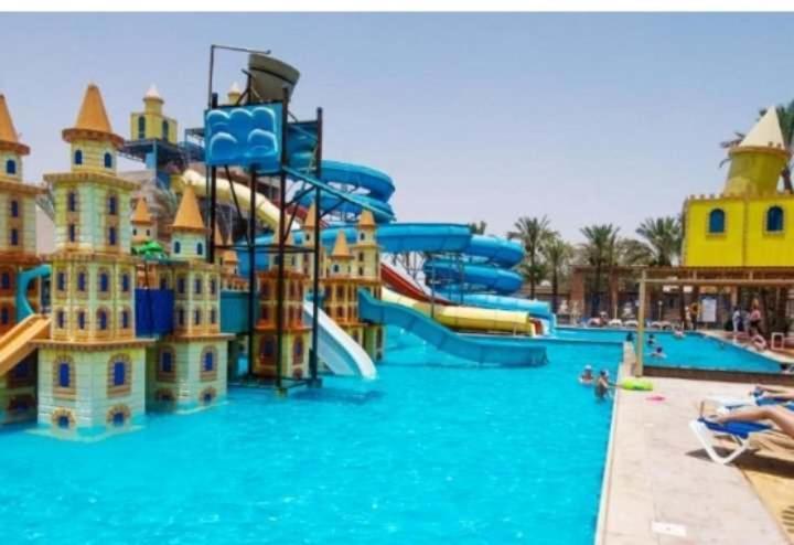 Mirage Bay Resort & Aqua Park Apartment Hurgada Dış mekan fotoğraf